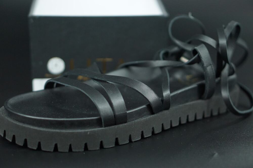 Lita by Ciara Lug Lace Up Gladiator Sandals Size 41 10 Strappy $268 Chunky